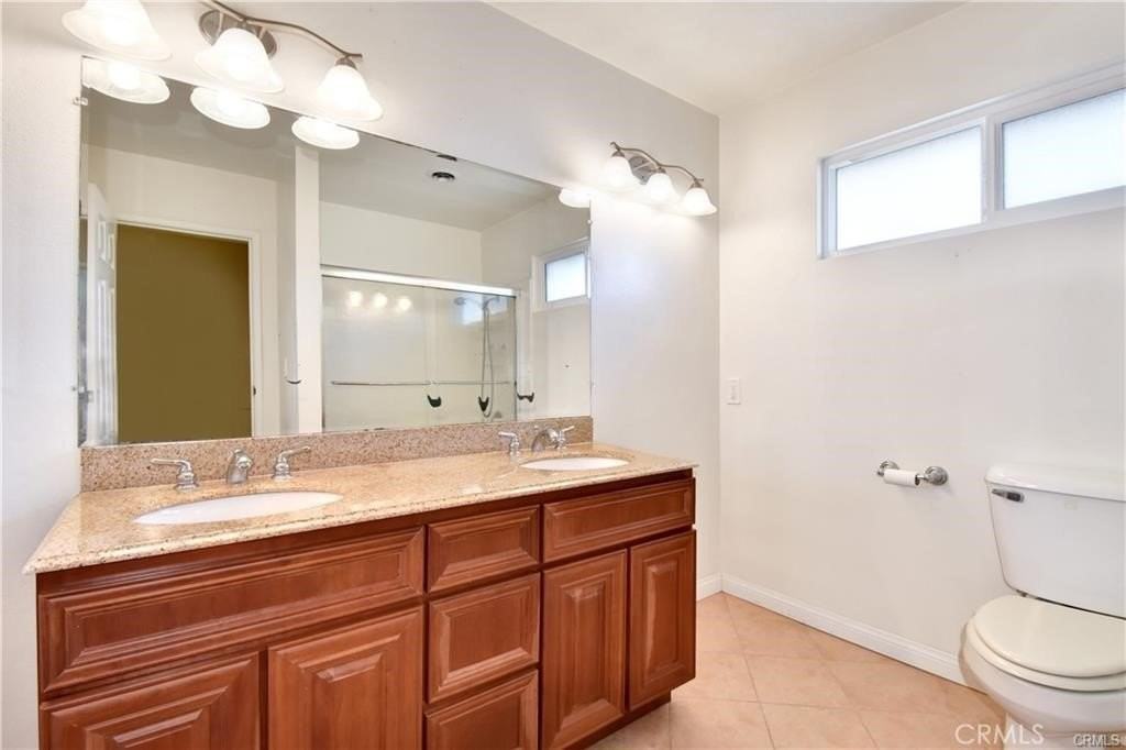 5255 Halifax Dr - Photo 6 of 15