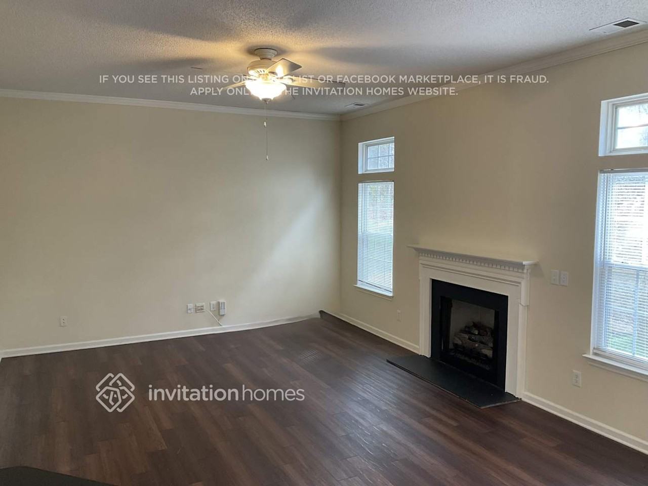 5715 Branthurst Dr - Photo 3 of 17