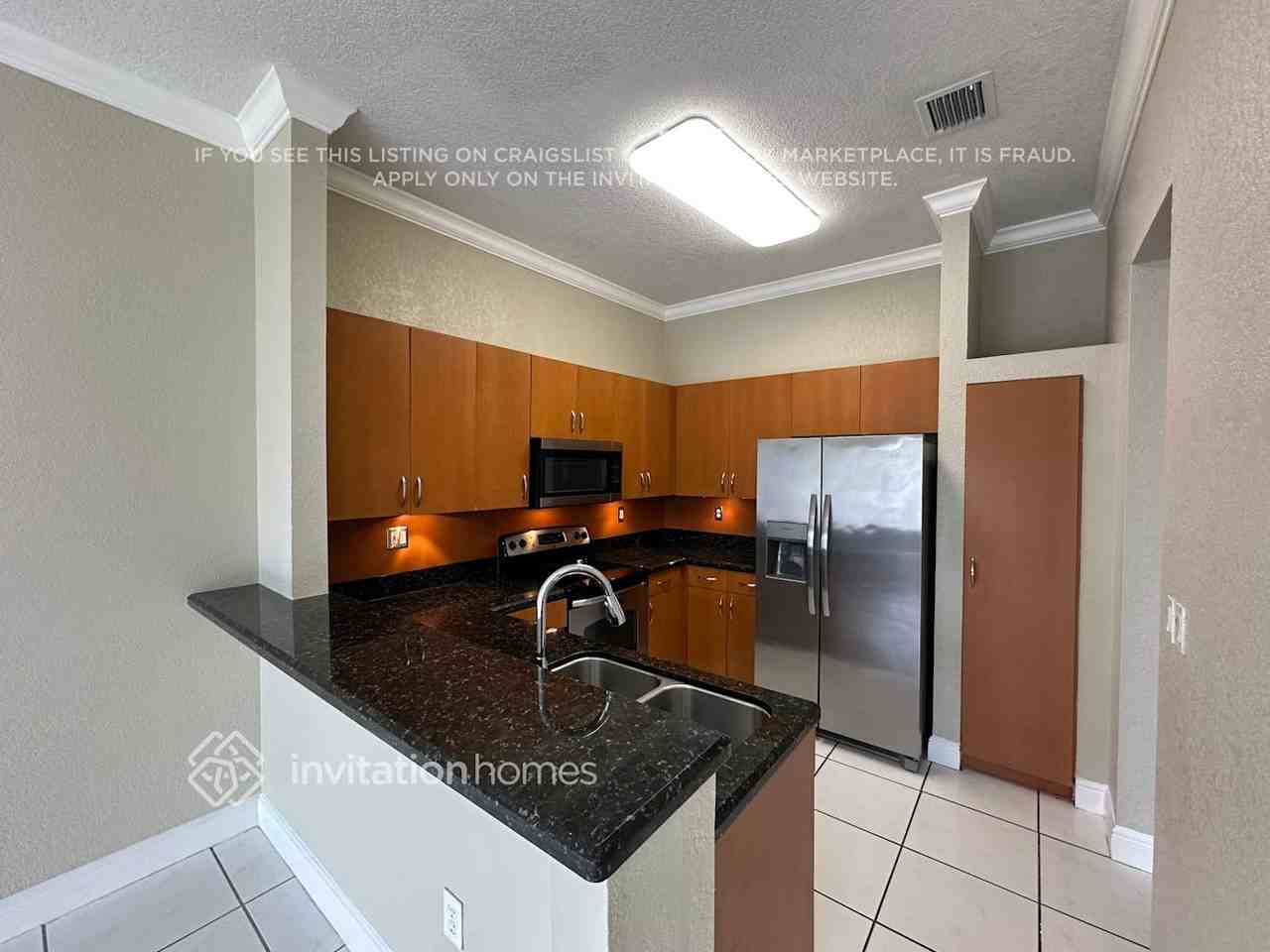 8210 Sw 163rd Pl - Photo 7 of 21