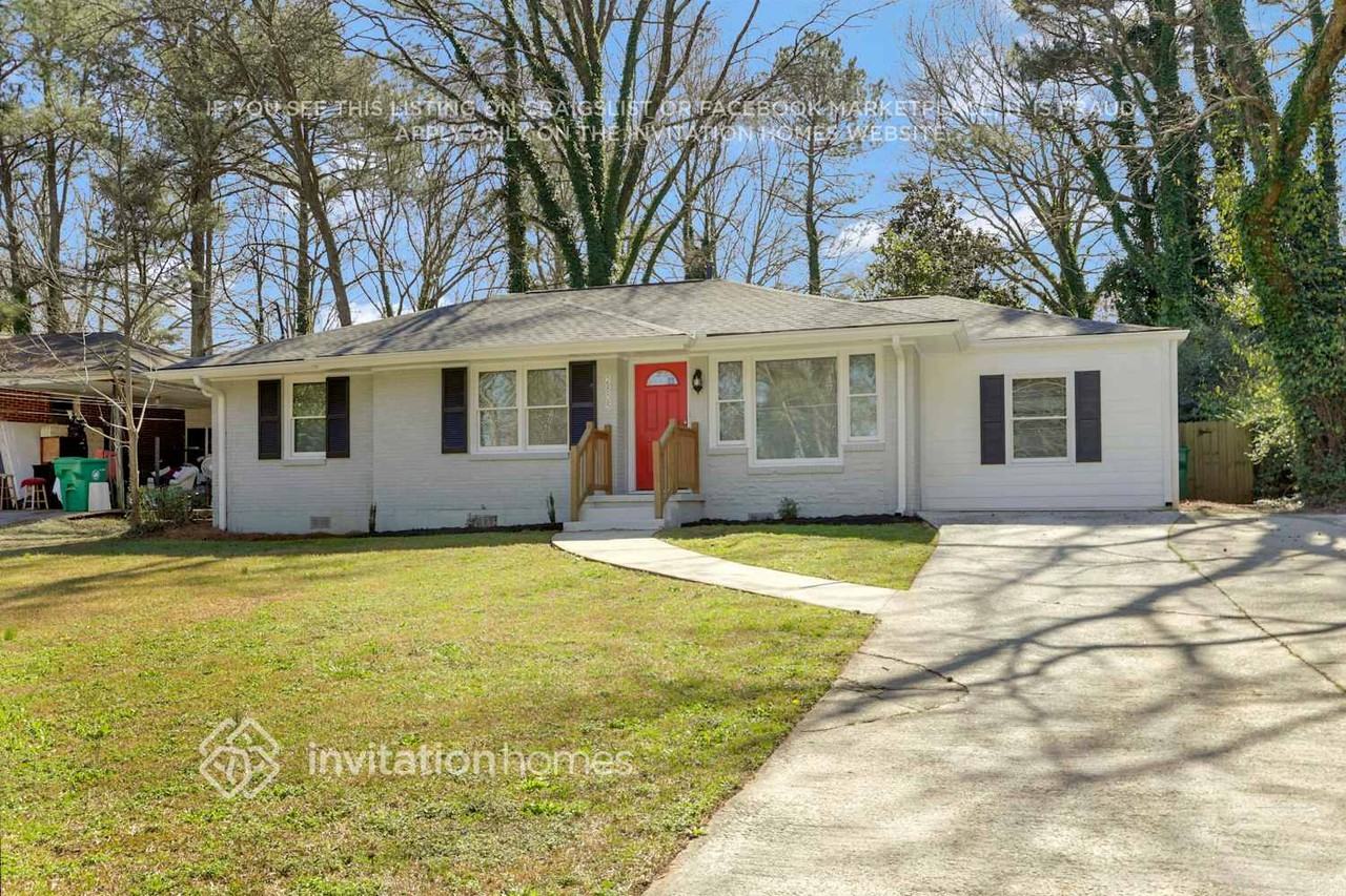 2805 Mitchell Dr - Photo 3 of 26