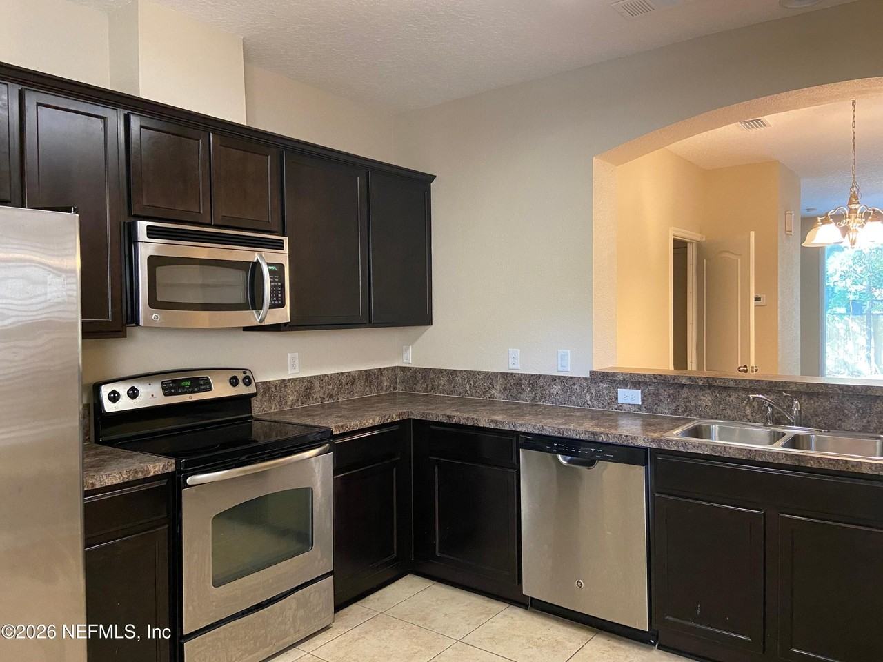 3697 Hartsfield Forest Cir Unit 34 #34 - Photo 7 of 28