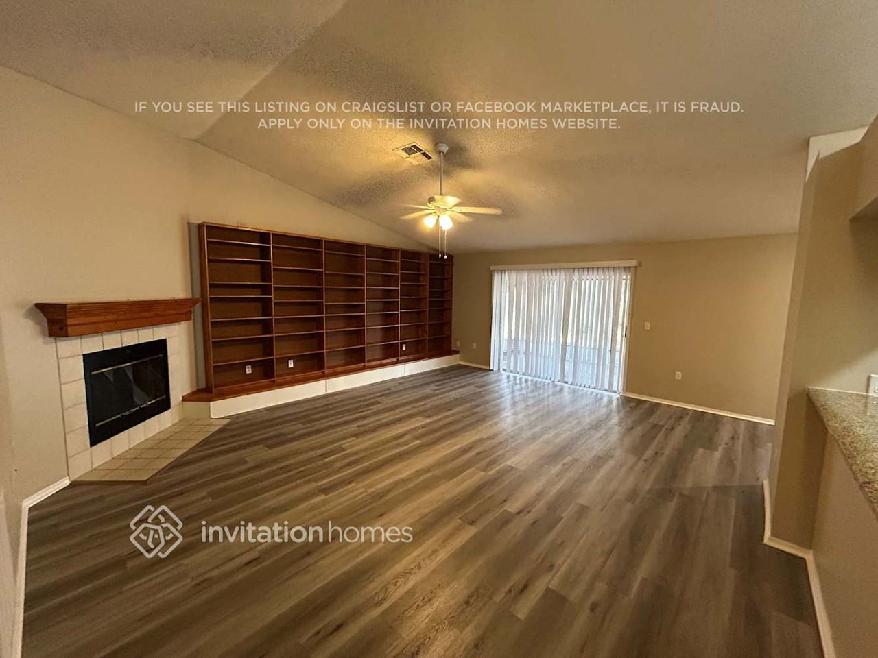 3478 Jade Ln - Photo 3 of 14