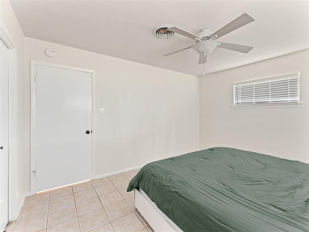 510 Overlook Dr - Photo 6 of 17