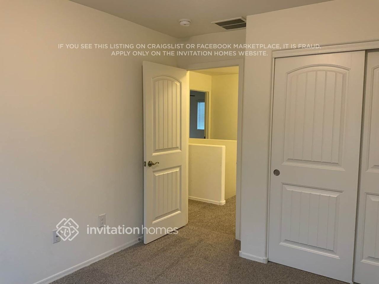 1323 E Palomino Way - Photo 7 of 15