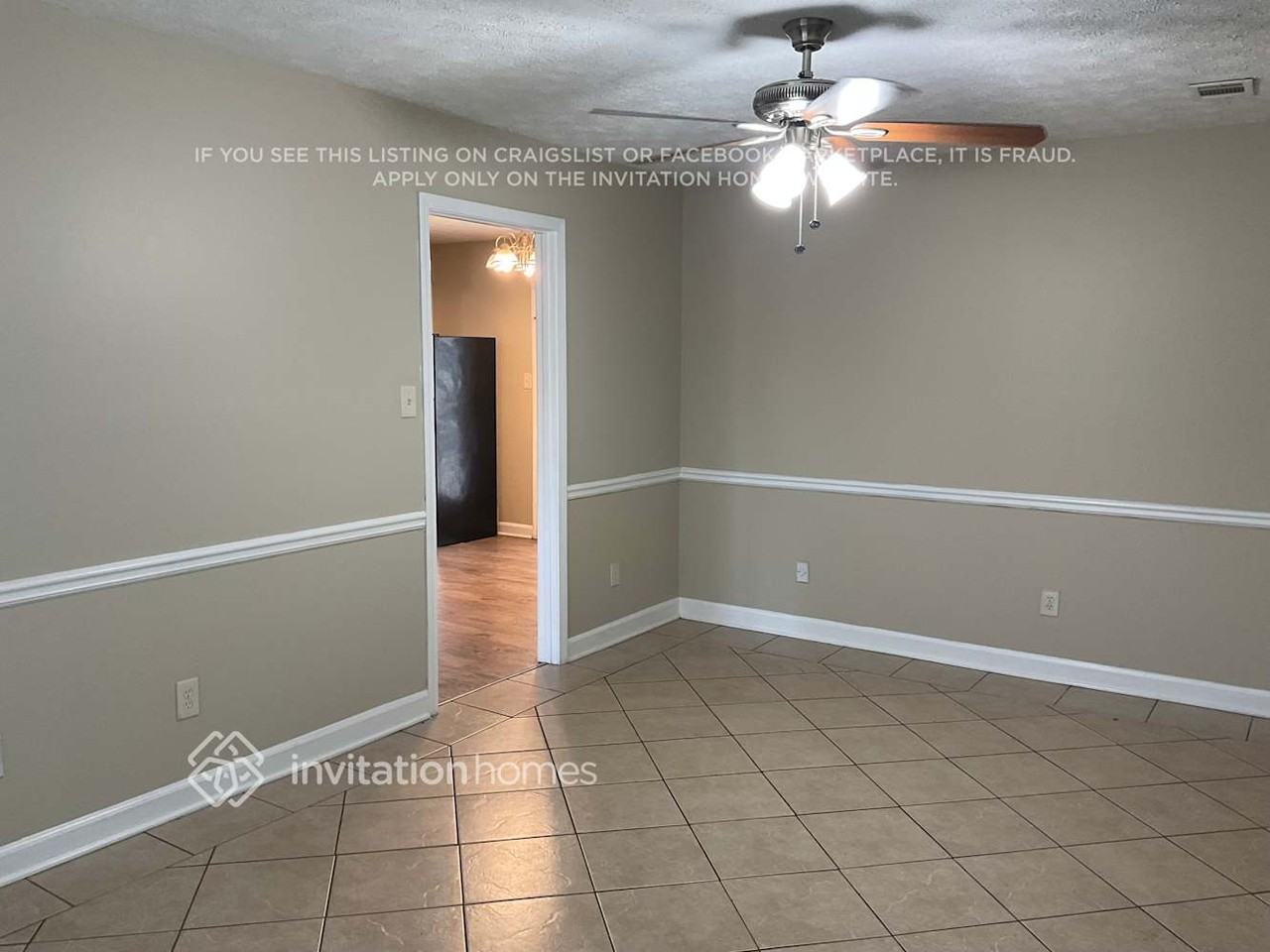 2381 Cedar Dr - Photo 3 of 14