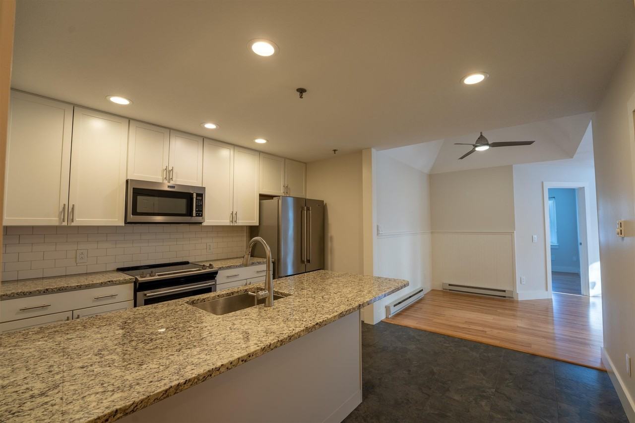 28 Academy St #7 - Photo 3 of 14