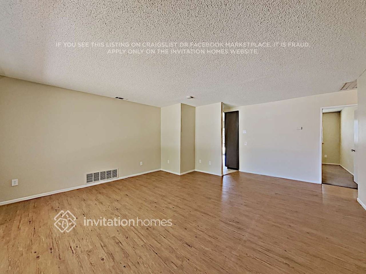 271 Glenmont Ct - Photo 5 of 17