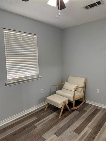 303 Timber Ridge Dr - Photo 5 of 13