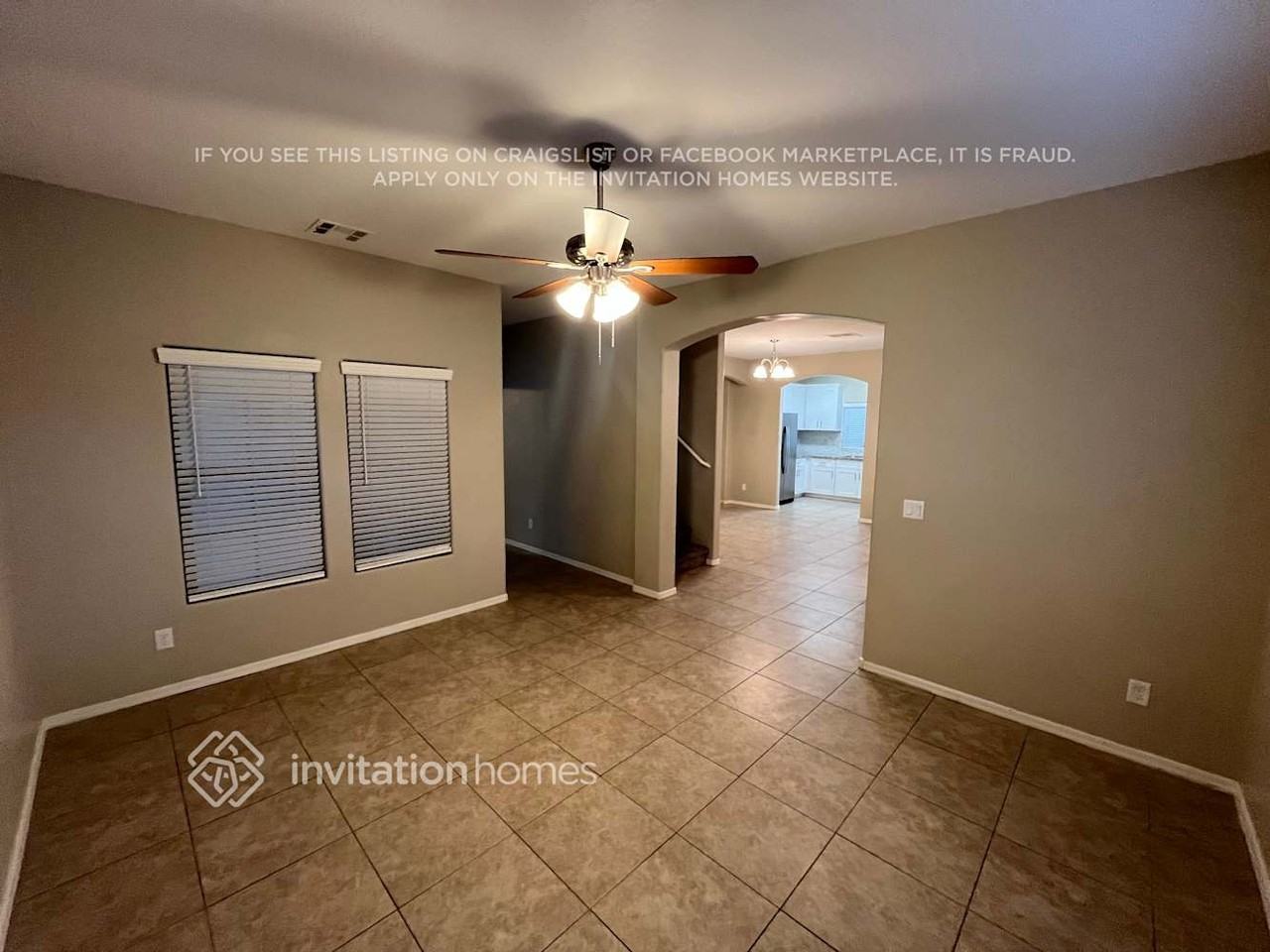 17696 W Langer Ln - Photo 5 of 18