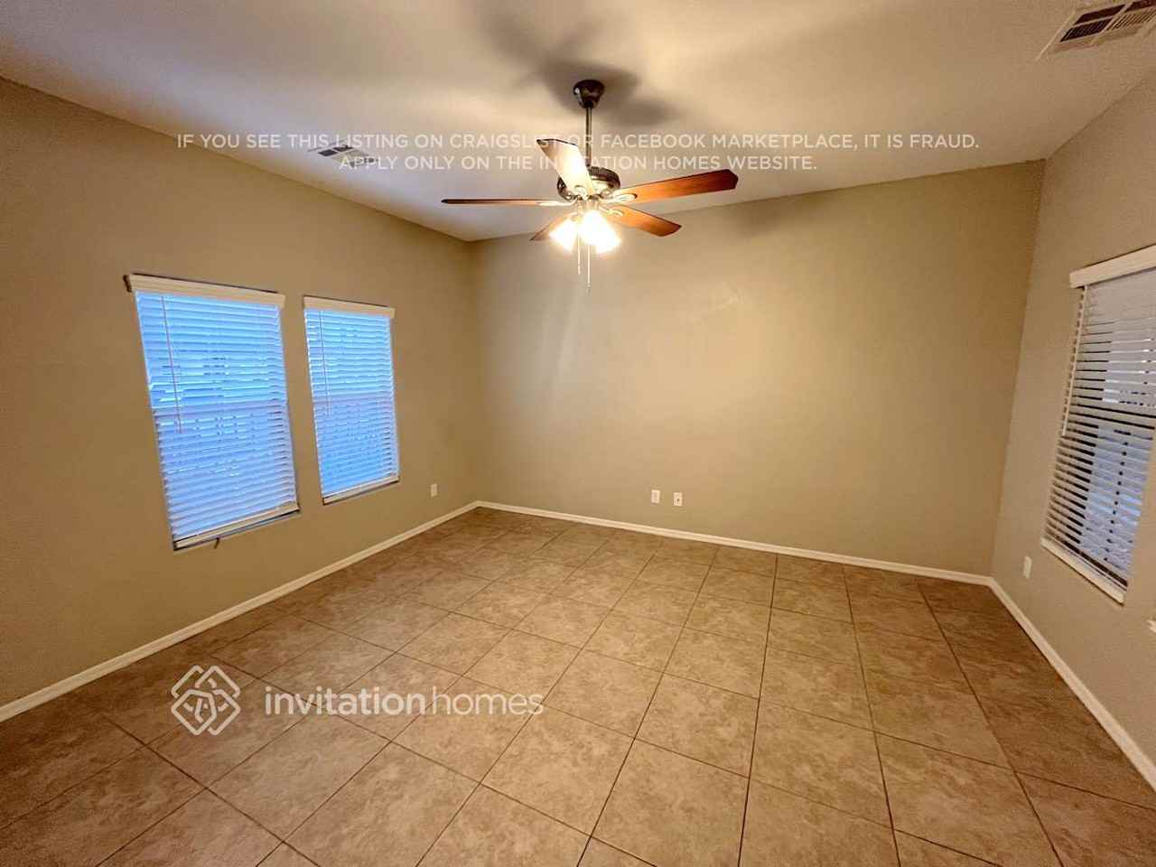 17696 W Langer Ln - Photo 6 of 18