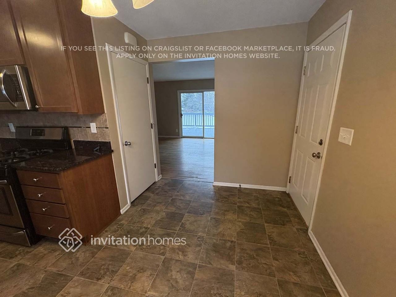 2675 2nd St N - Photo 6 of 17