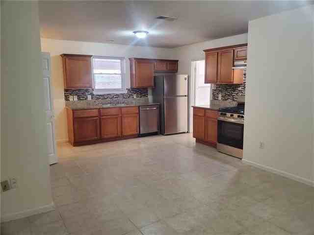 Fleur-De-Lis Dr - Photo 7 of 17