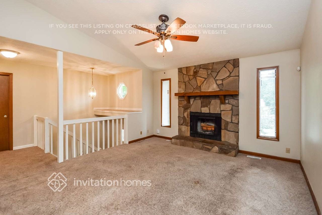 775 Bridgewater Way Se - Photo 4 of 21