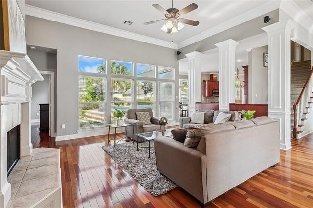 864 Sweet Bay Dr - Photo 3 of 20