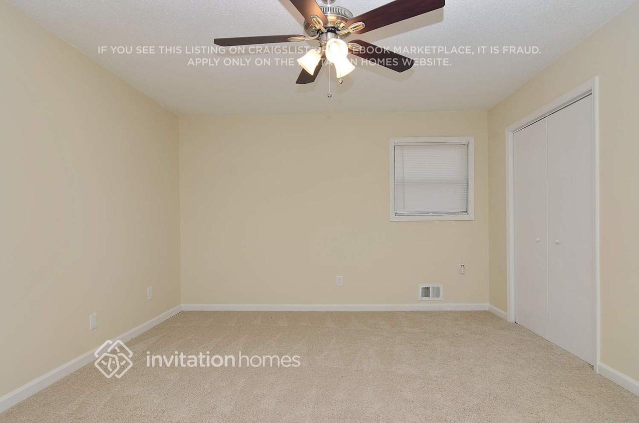 6712 Songwood Dr - Photo 2 of 9