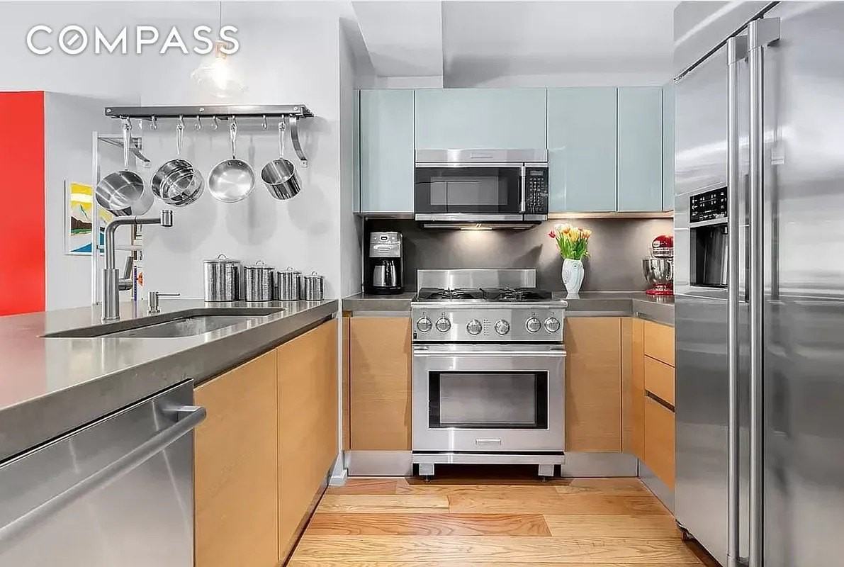 2280 Frederick Douglass Blvd #6C - Photo 3 of 6