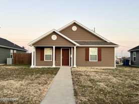 2211 S Pearl Ave - Photo 1 of 1