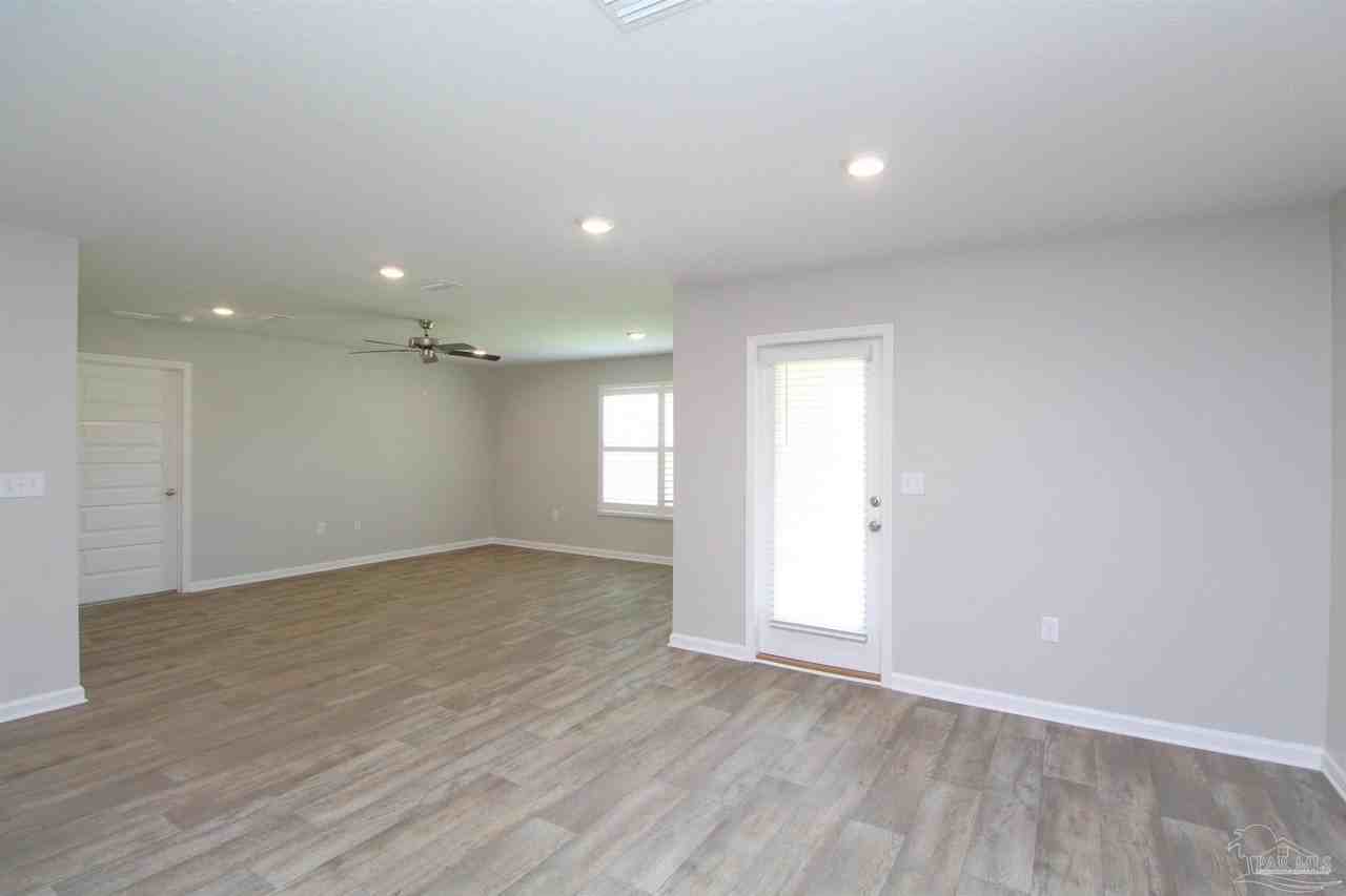 7524 Oak Lake Blvd - Photo 6 of 24