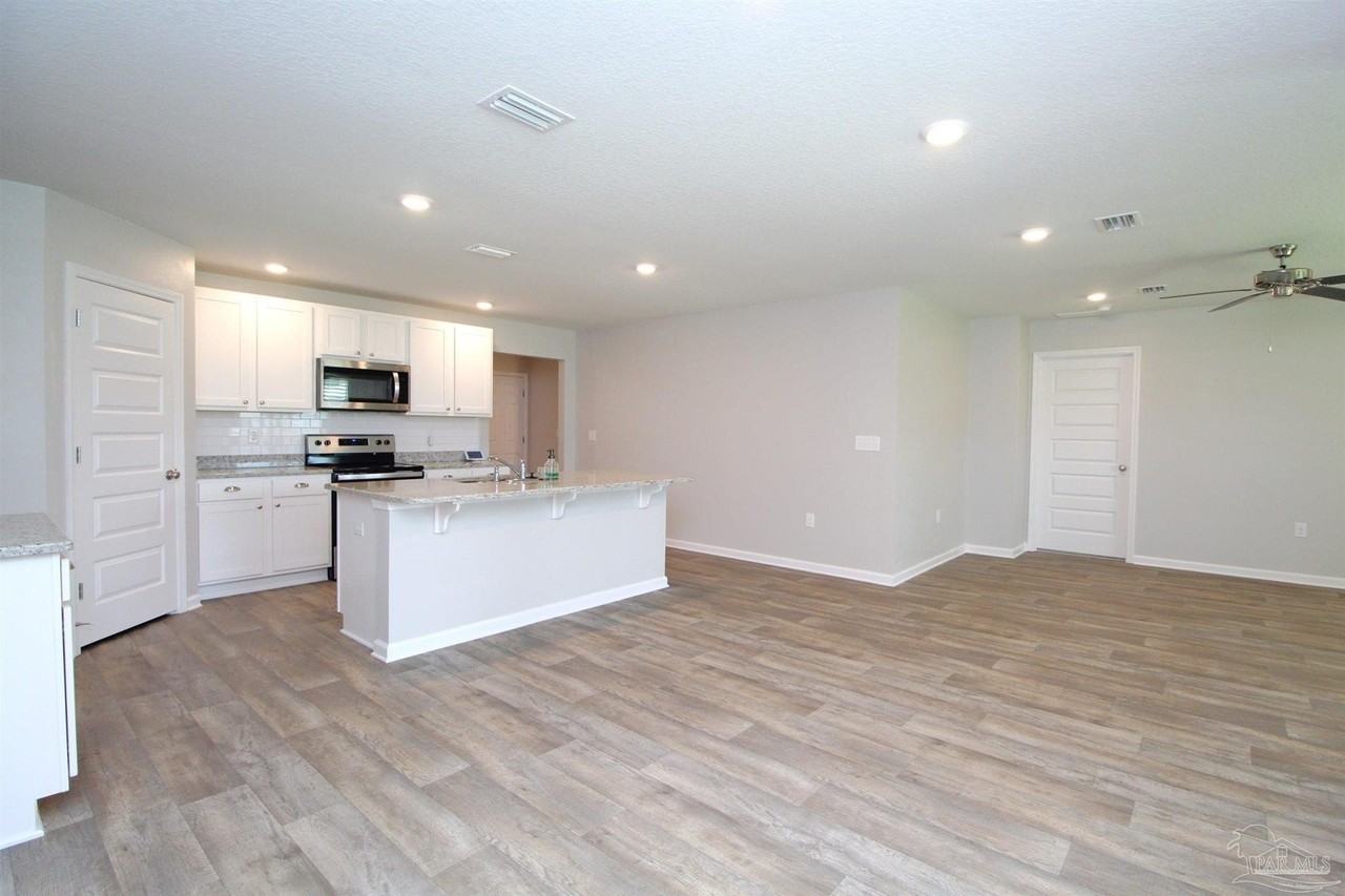 7524 Oak Lake Blvd - Photo 7 of 24