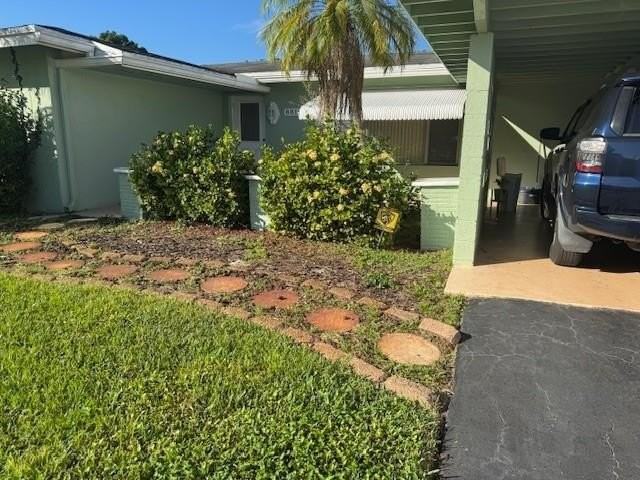 881 Zinnia Ln - Photo 4 of 34