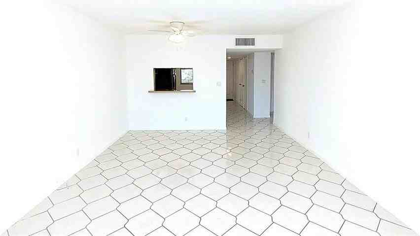 777 S Federal Hwy #M203 - Photo 5 of 22