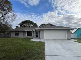 featured image of 762 Bayfront Ter