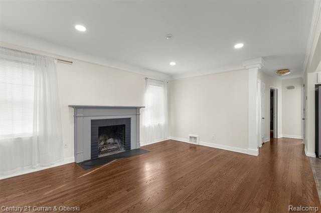 20979 Audette St - Photo 3 of 20