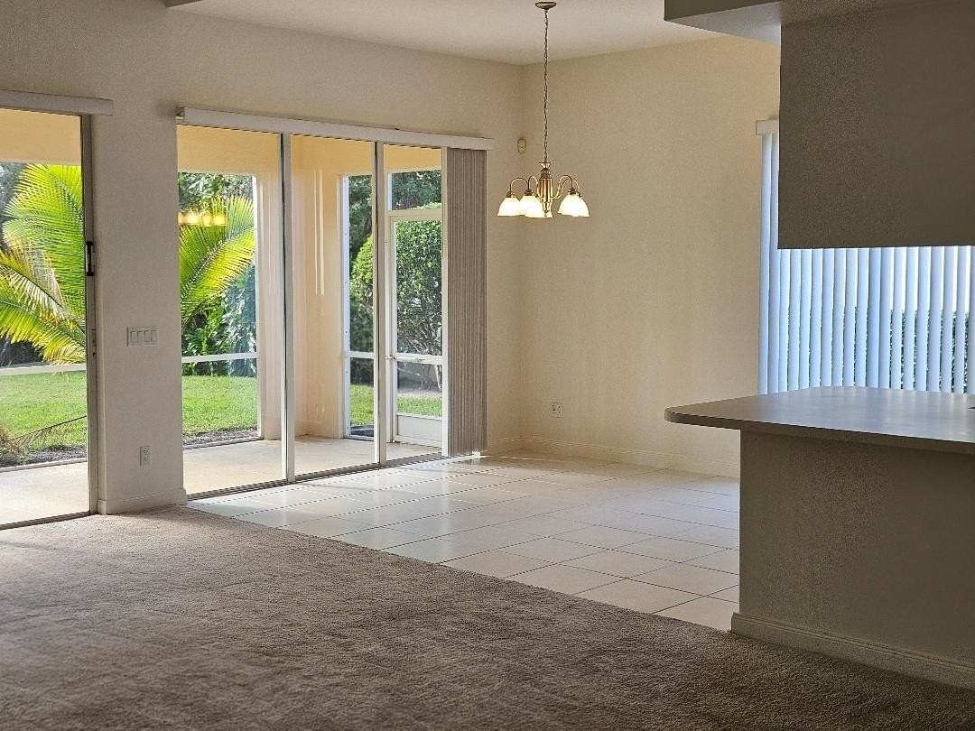 8984 Se Hawks Nest Ct - Photo 4 of 33