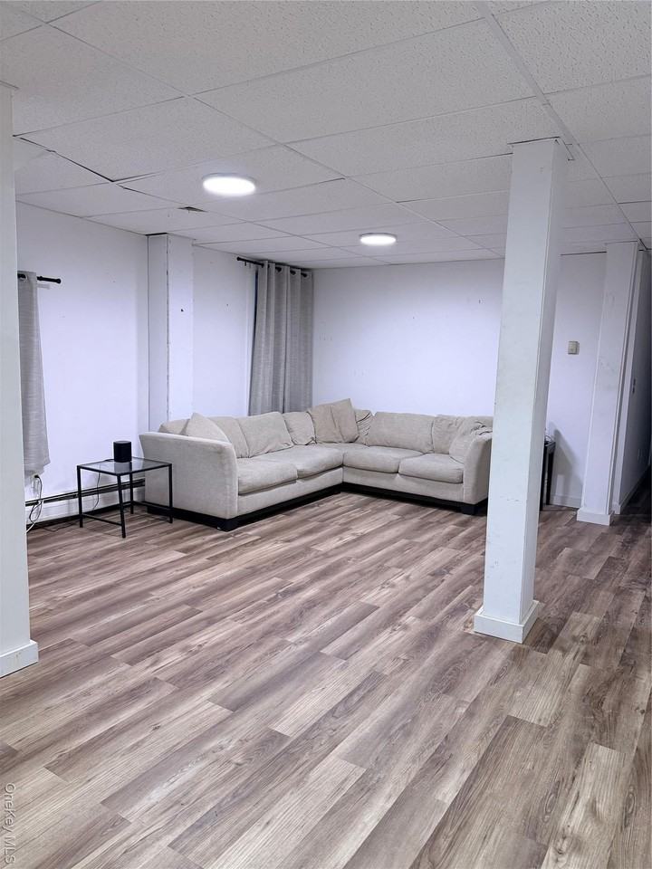 9 First St - Photo 2 of 9