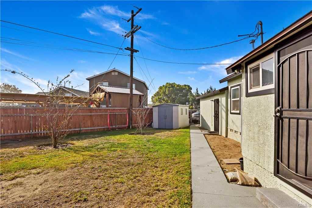 916 Orchard Ln - Photo 7 of 21