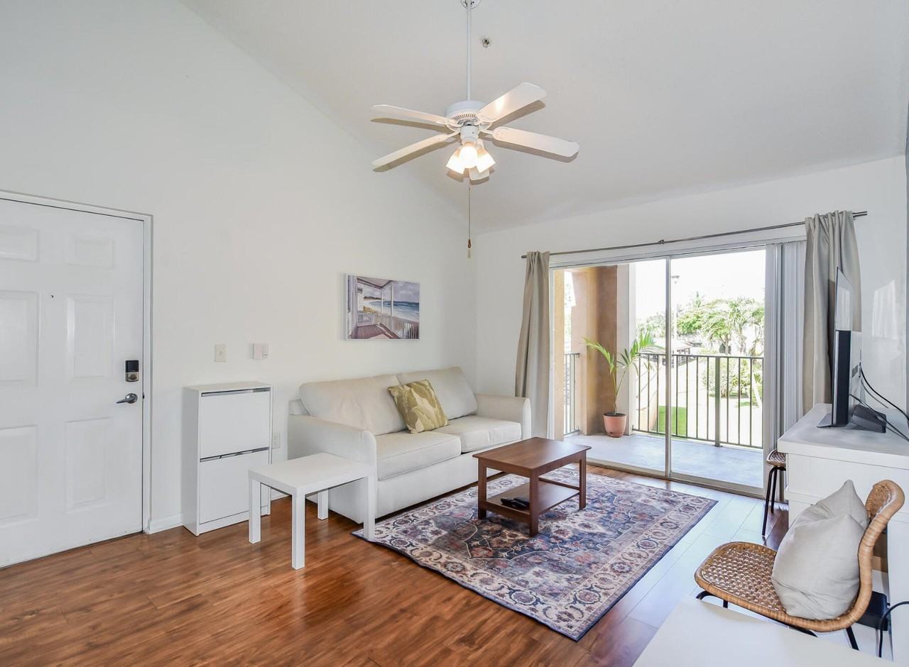 7896 Sonoma Springs Cir #202 - Photo 2 of 8