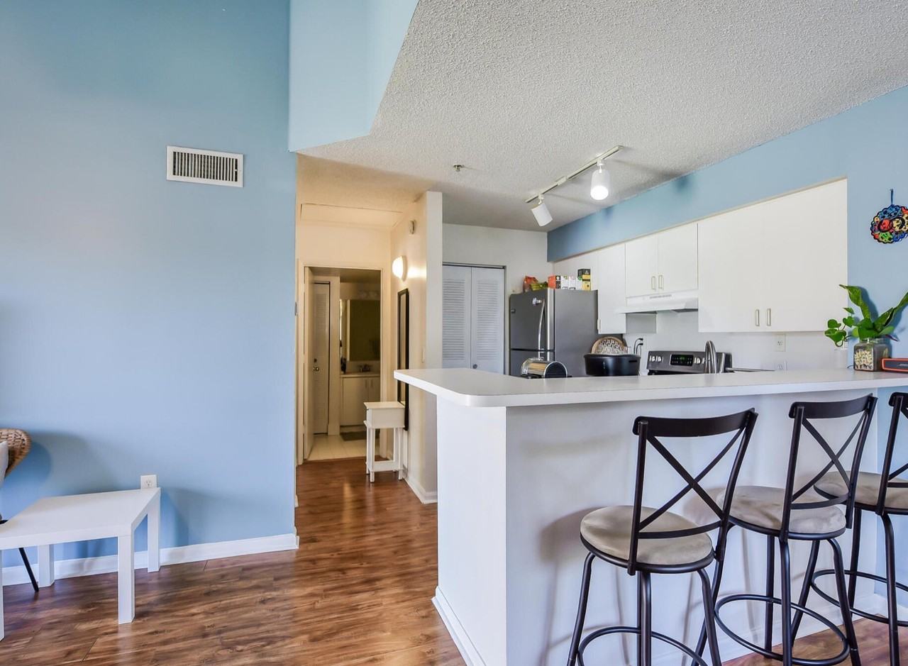 7896 Sonoma Springs Cir #202 - Photo 6 of 8