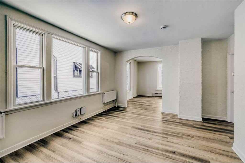 2630 2630 14th Ave Avenue S - Photo 2 of 33