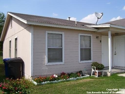 627 I St Apt 1 #1 - Photo 2 of 10