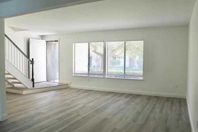 2746 Via Tulipan - Photo 3 of 4