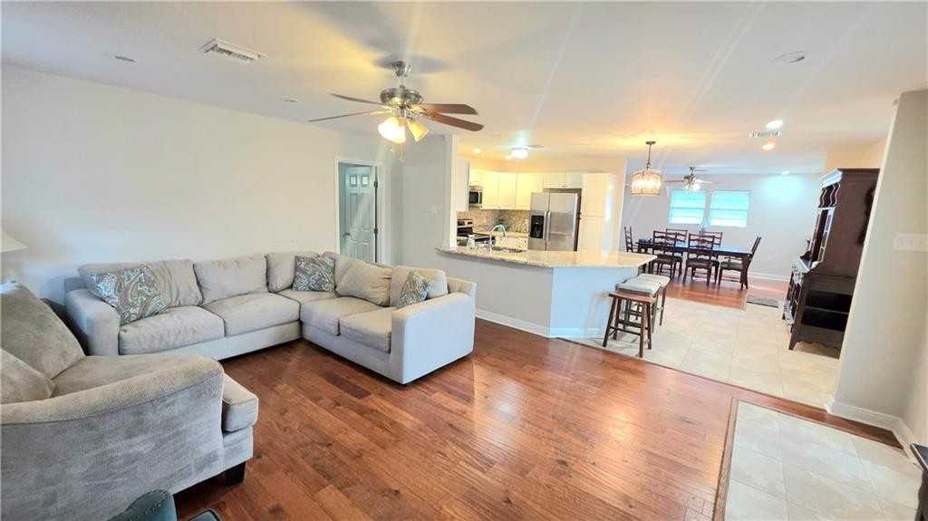 111 Vista Dr ##A - Photo 4 of 16