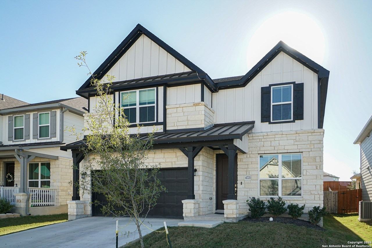 4721 Whaler - Photo 2 of 16