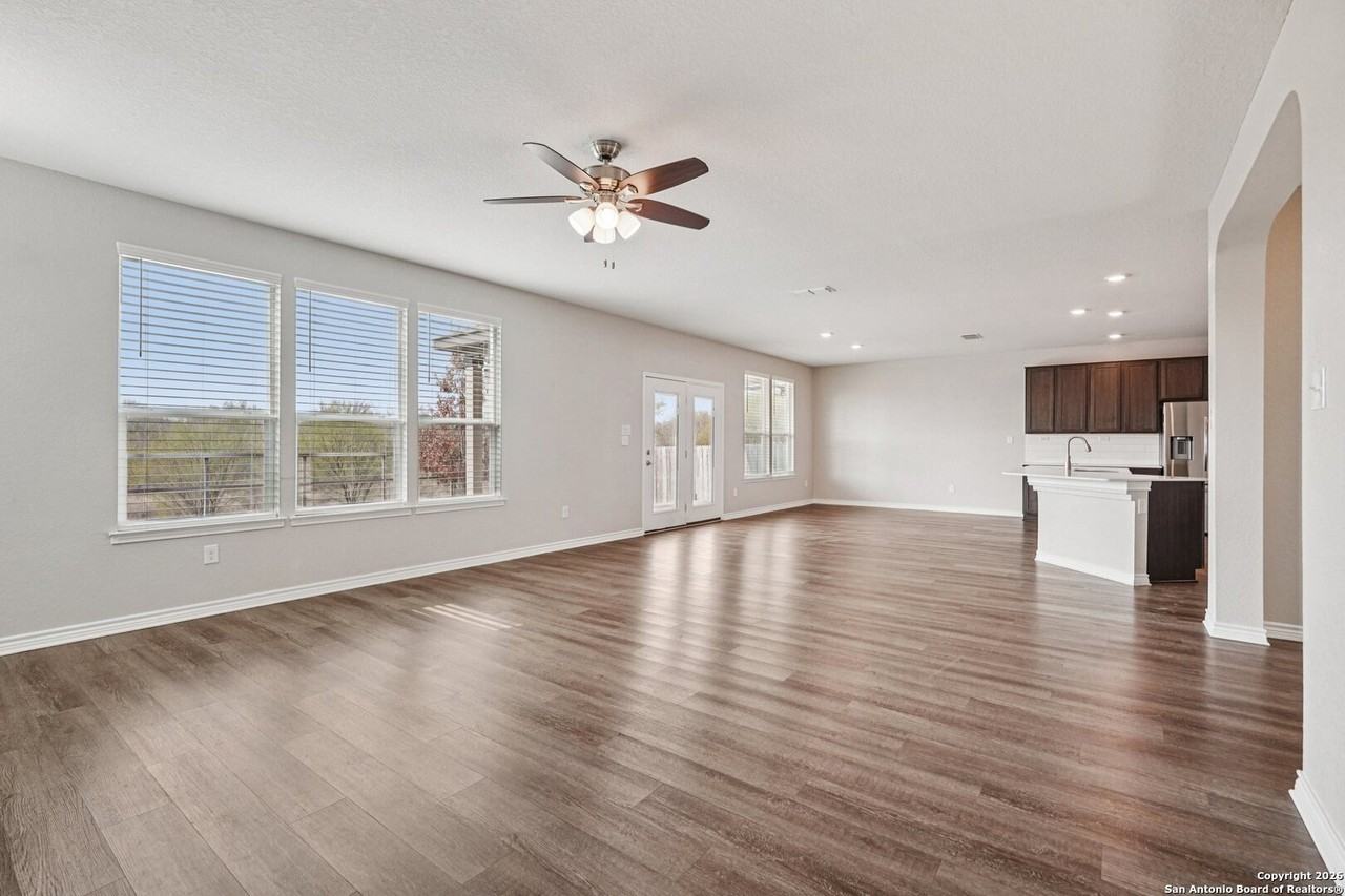 11518 Turmoil Curv - Photo 5 of 45