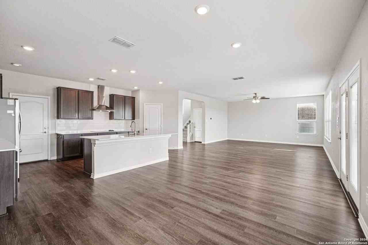 11518 Turmoil Curv - Photo 7 of 45