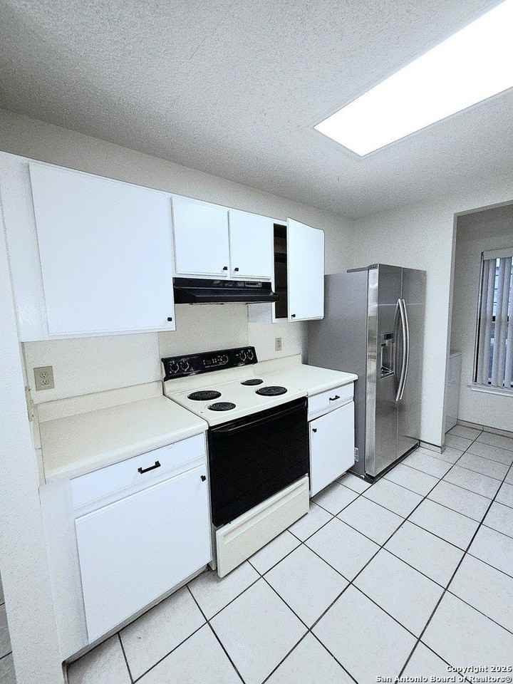 5210 Kenton Stone - Photo 5 of 23