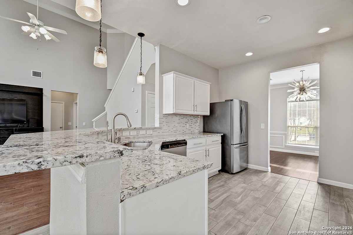 6407 Jade Knl - Photo 4 of 23