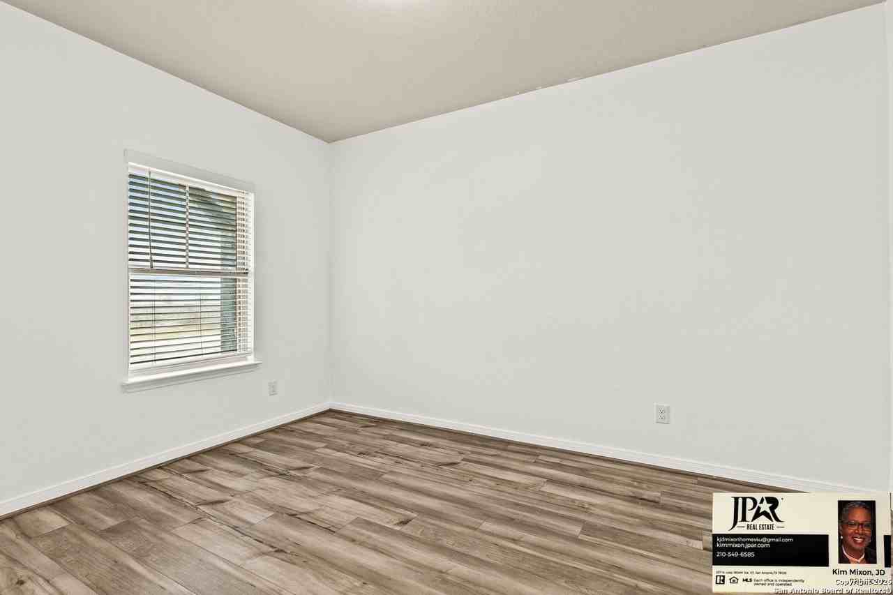 3306 Junction Bay - Photo 3 of 21