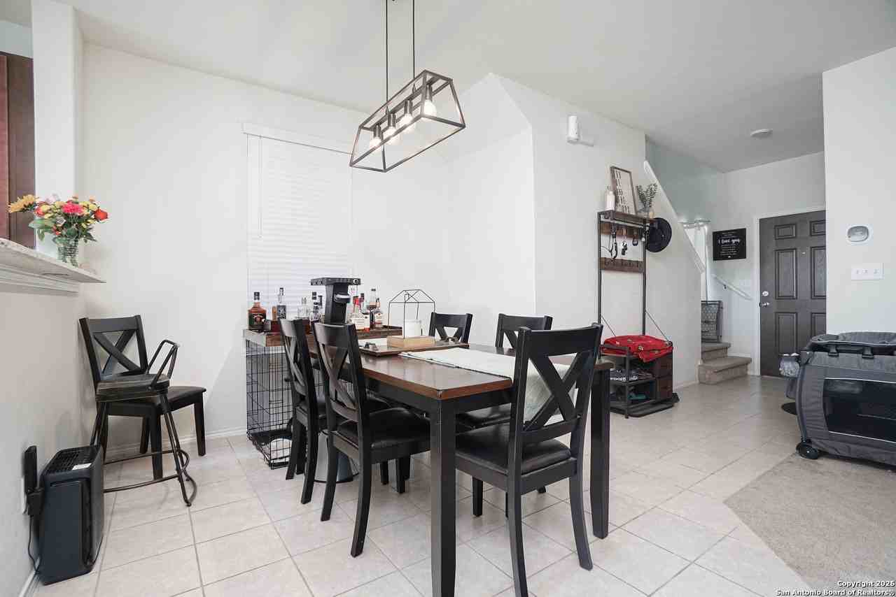 10358 Dunlap - Photo 3 of 22