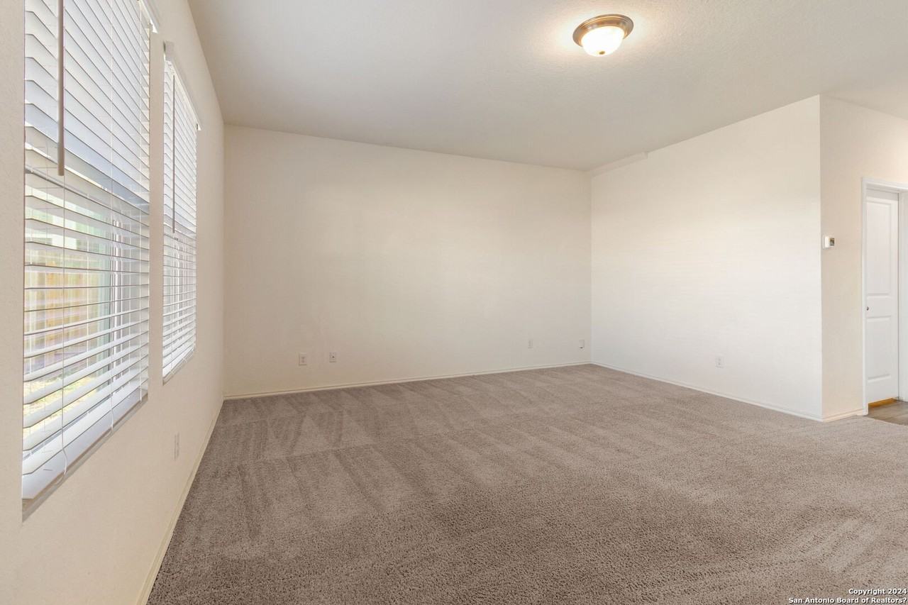 12603 Antilia - Photo 6 of 17