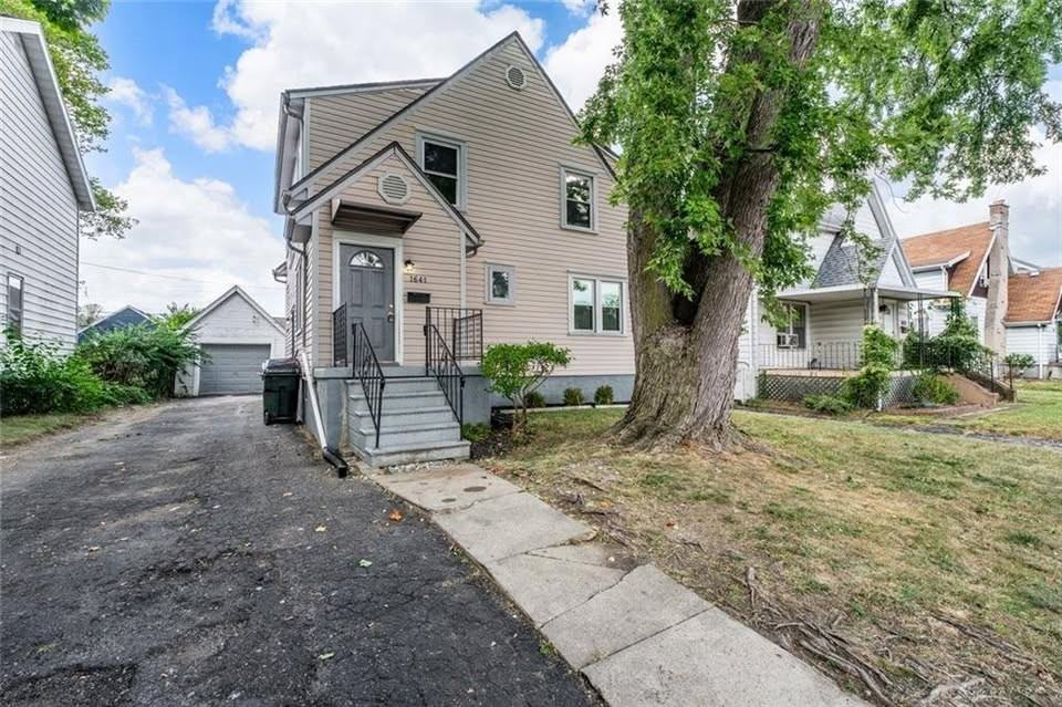 1641 S Smithville Rd #1 - Photo 2 of 20