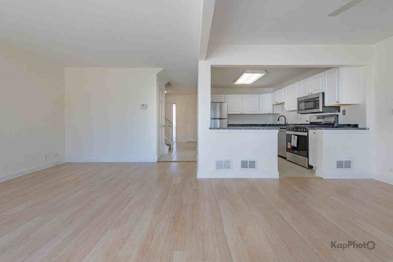 110 N Waterford Dr - Photo 6 of 29