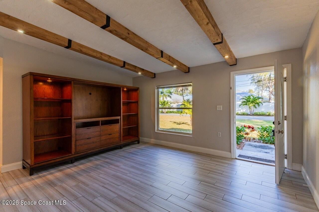 177 Woodland Dr - Photo 6 of 33