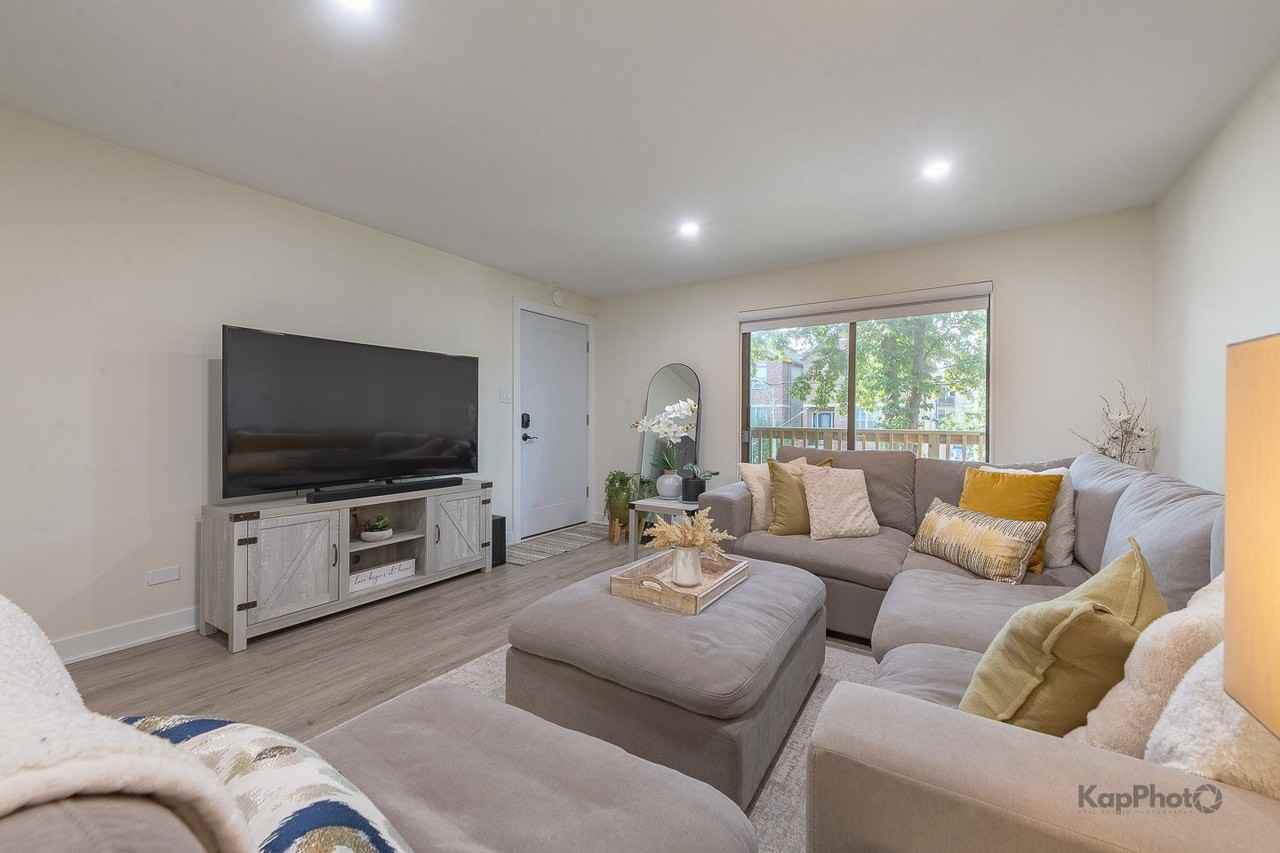 6612 W 64th Pl - Photo 3 of 28