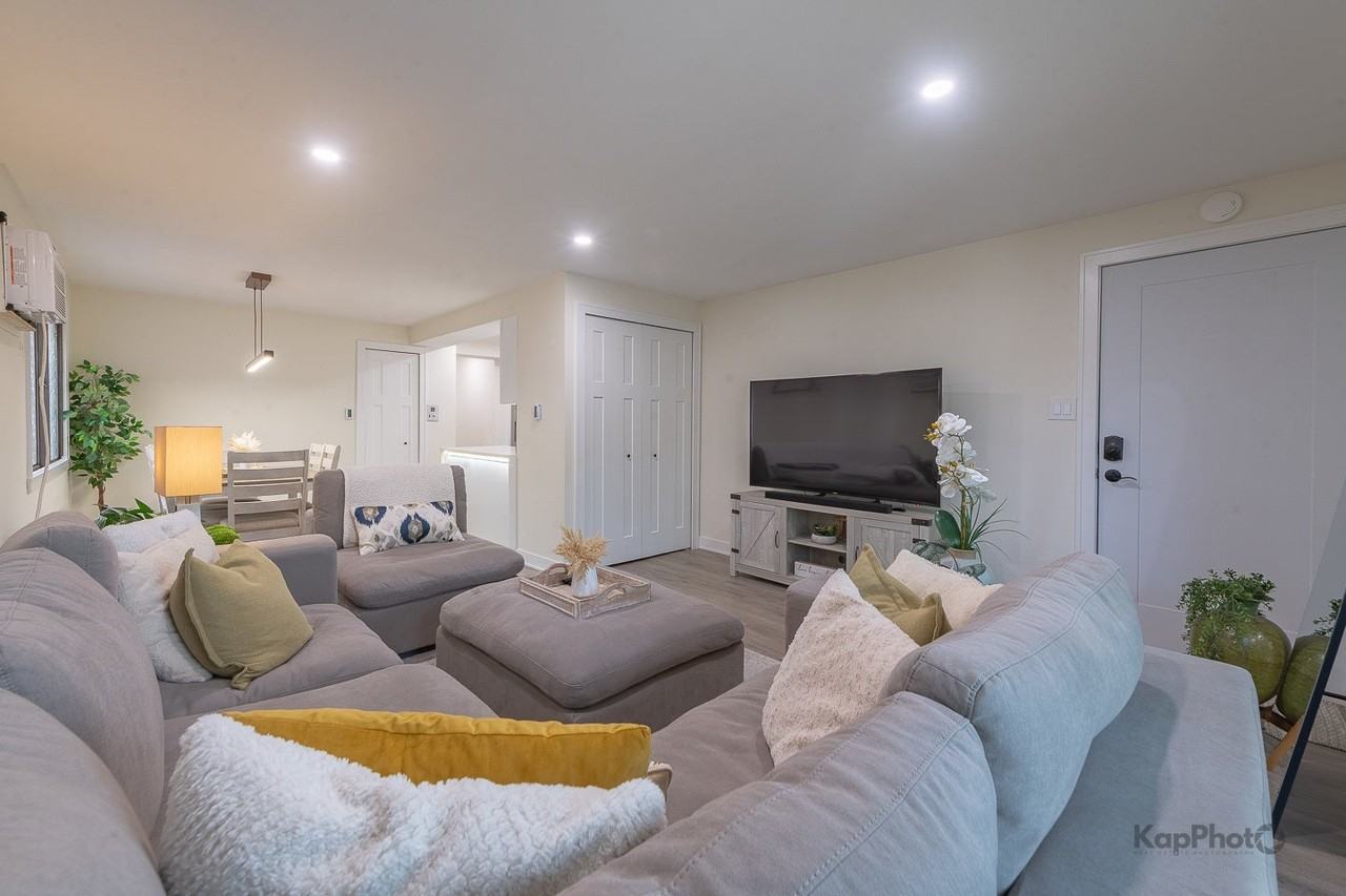 6612 W 64th Pl - Photo 5 of 28