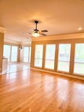 715 Homewood Dr - Photo 5 of 19